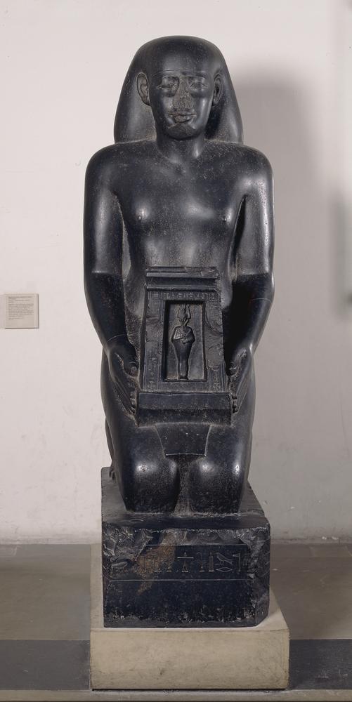 <p>Black basalt statue of wahibra</p>