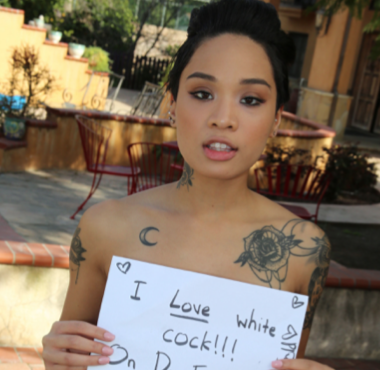 <p>IgM</p><ul><li><p>Where is it found? (2)</p></li><li><p>When fighting new infection, what’s unique about this Ig?</p></li><li><p></p></li><li><p>Where is it displayed and why’s this unique?</p></li></ul><p></p>