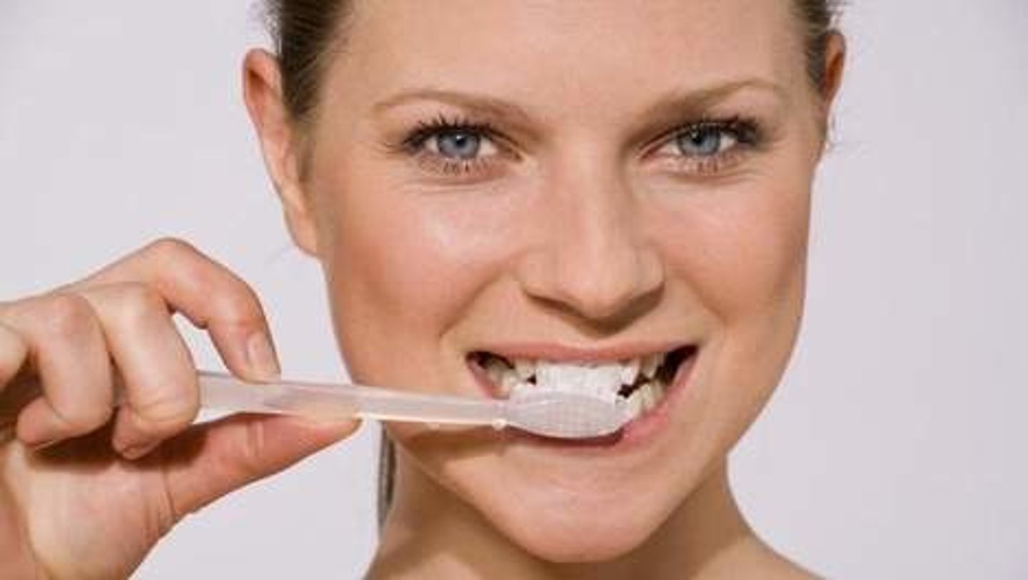 <p>Je me suis brossé les dents</p>
