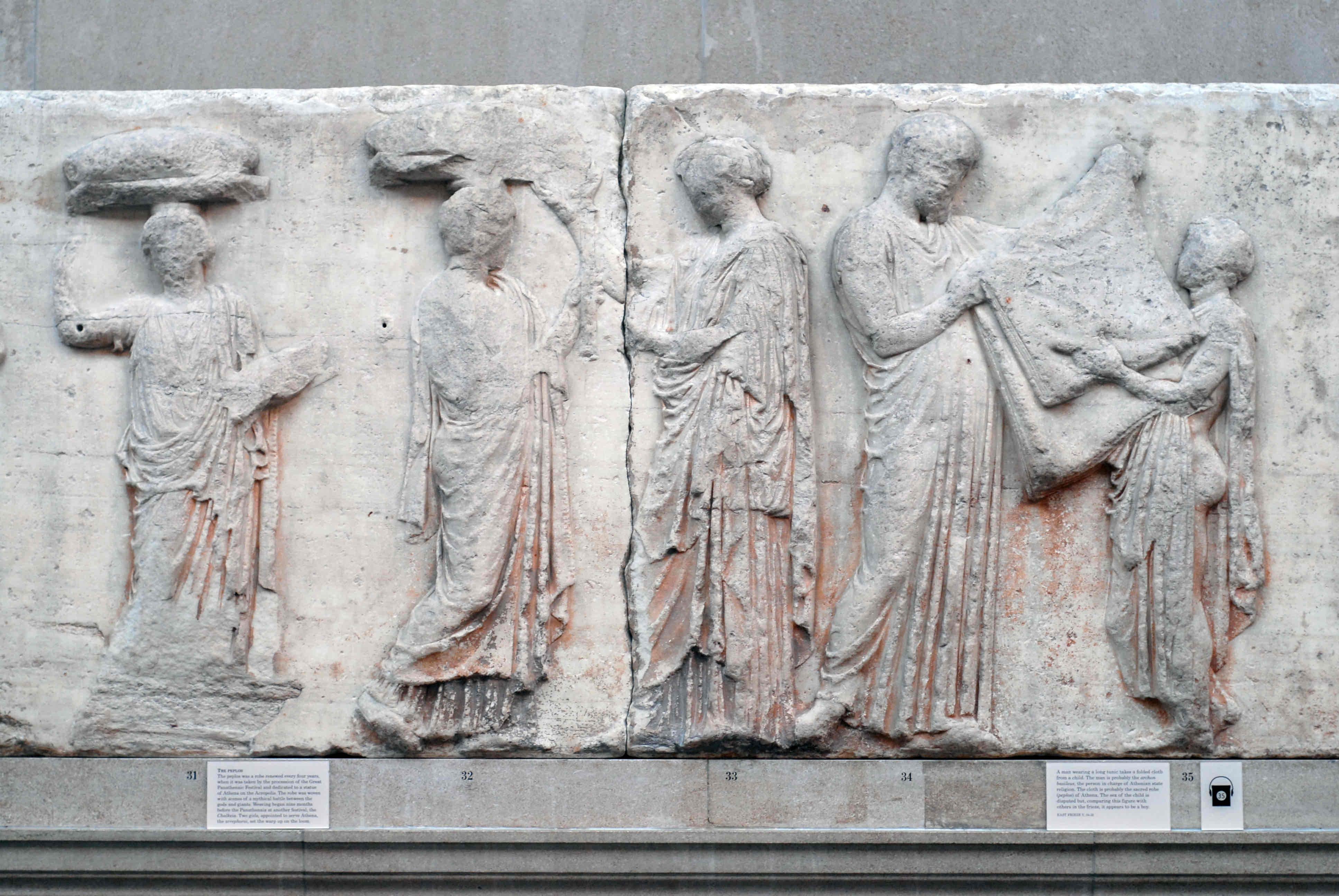 <p>Parthenon - Ionic frieze (peplos folding)</p>