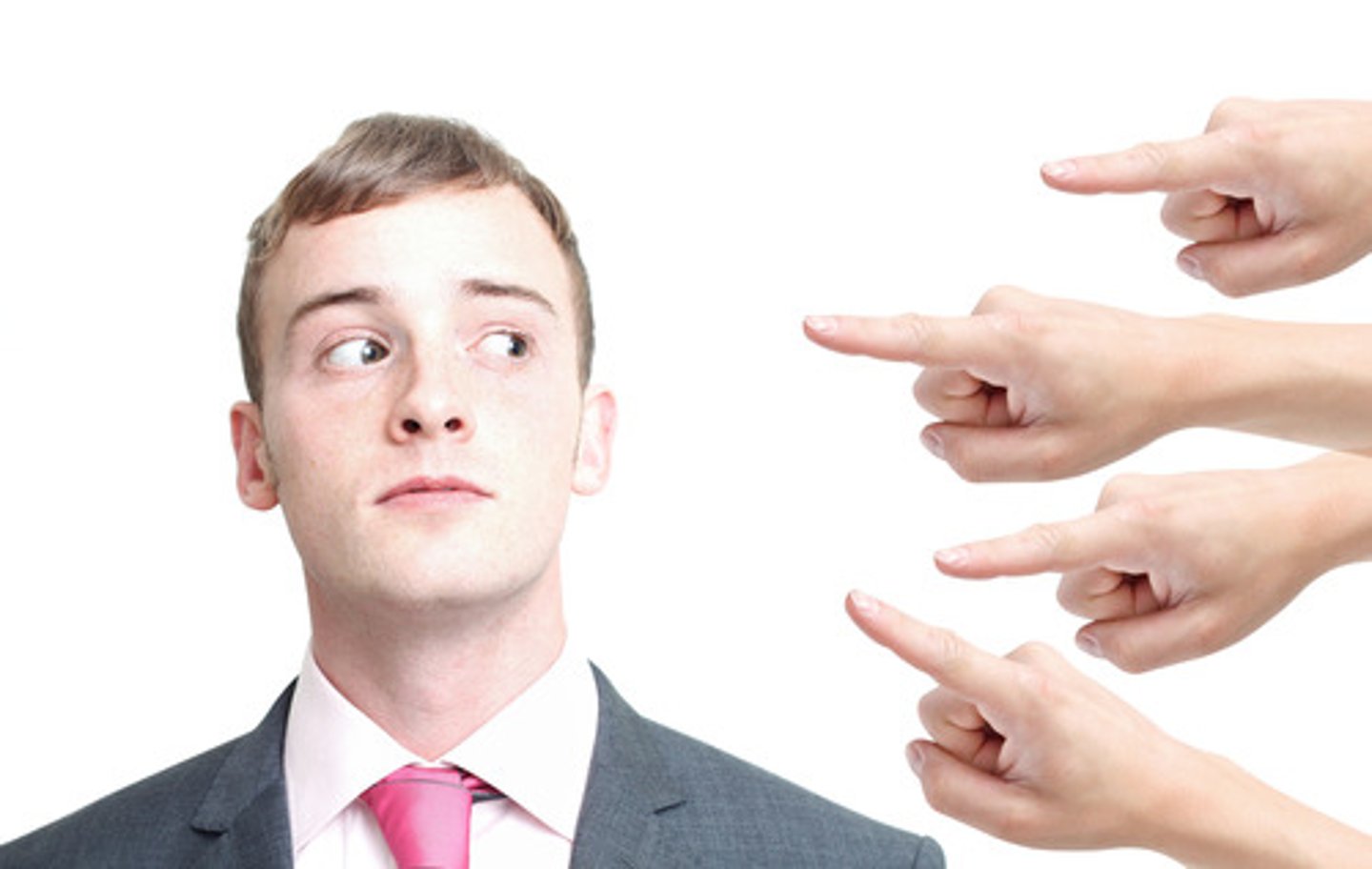 <p>adj. chịu trách nhiệm = responsible = answerable</p>