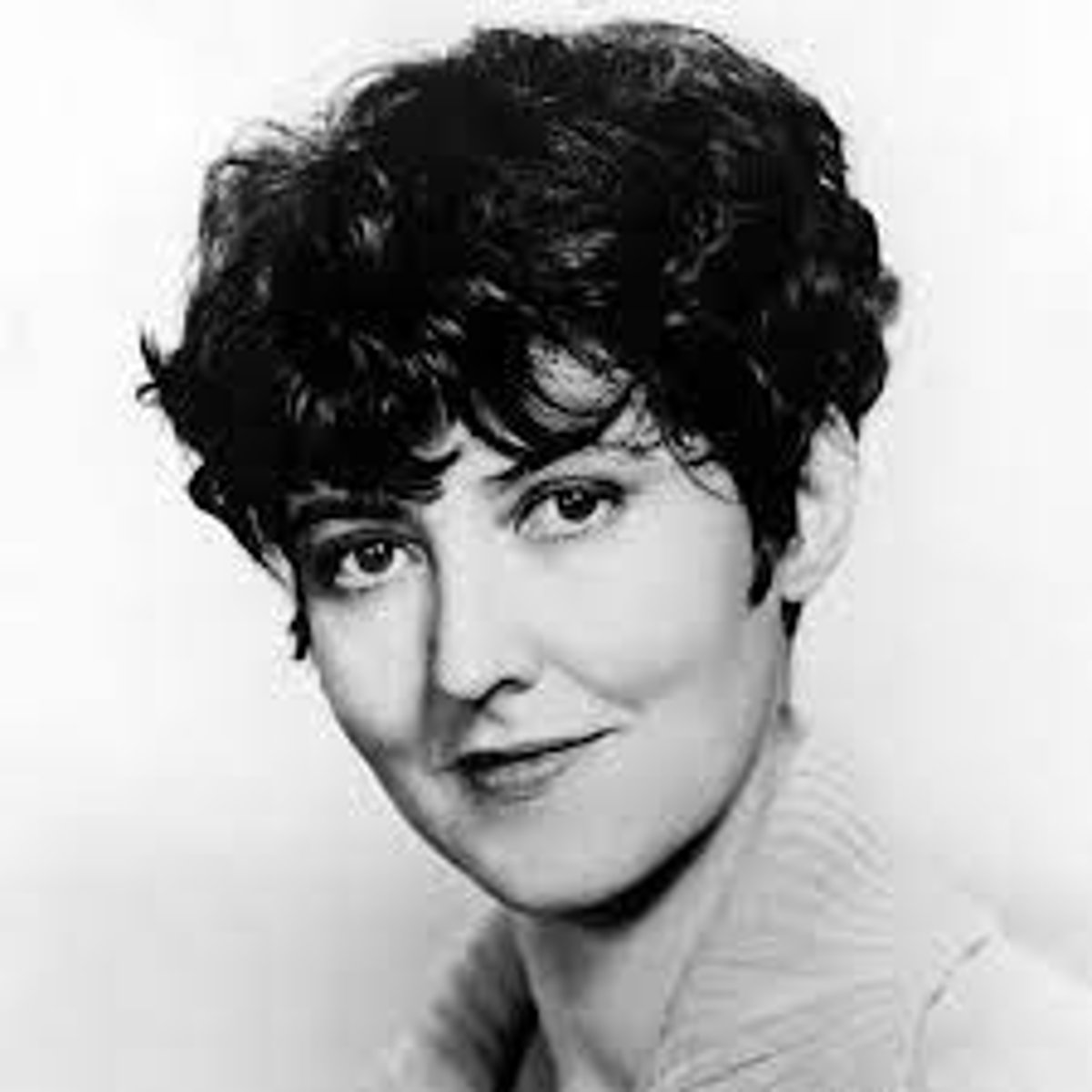 <p>A playwright that has written over 35 plays.</p>