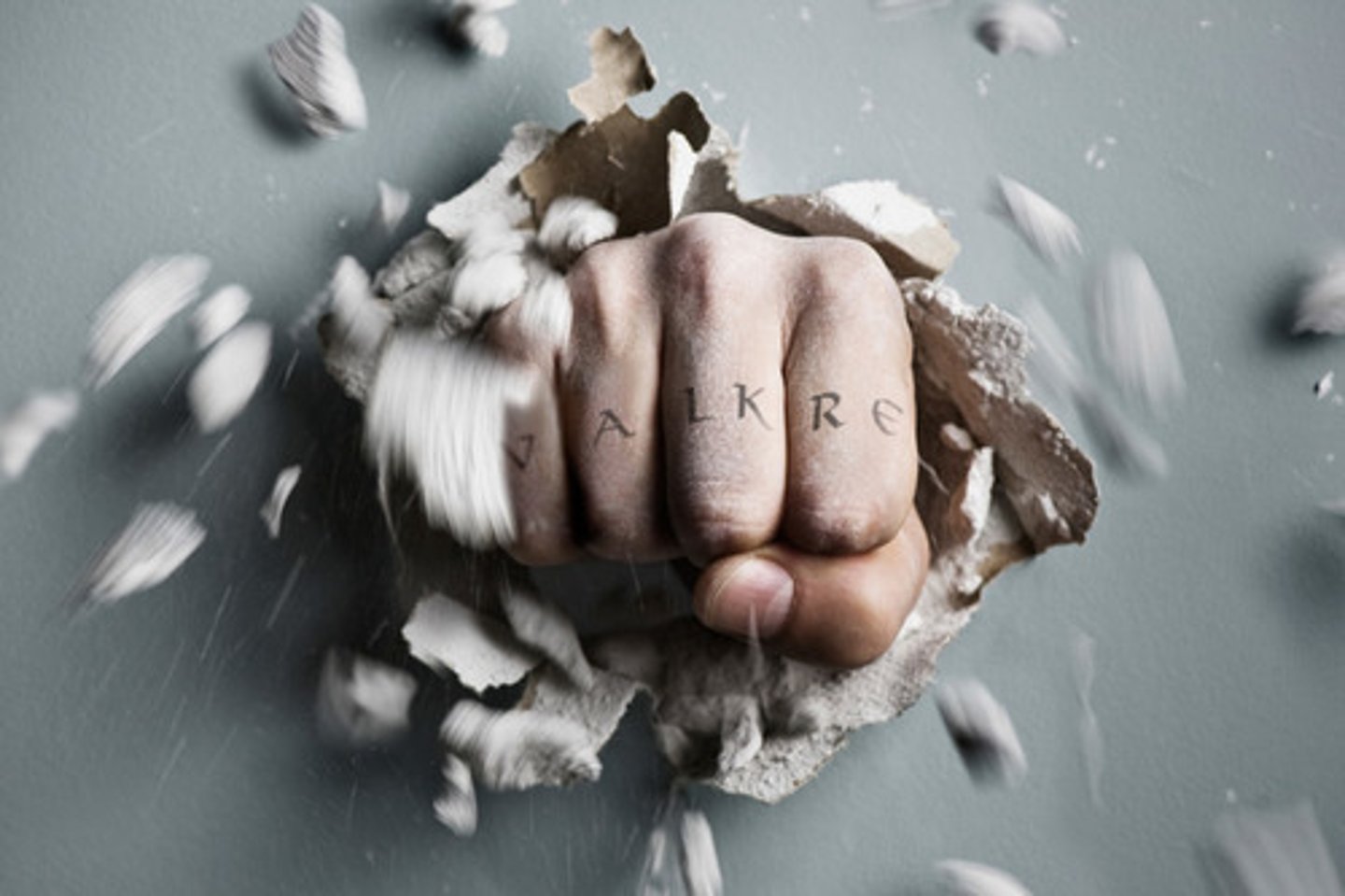 <p>n. 突破</p>