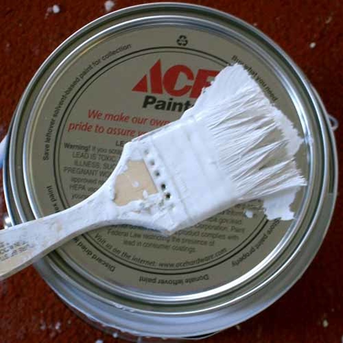 <p>(v) to spread a thick or sticky liquid on something or to cover something with a thick or sticky liquid, often quickly or carelessly:</p><p>The walls had been ...ed with graffiti.</p><p>(n) an area of thick or sticky liquid on something:</p><p>a ... of red paint</p><p>a badly painted picture</p>