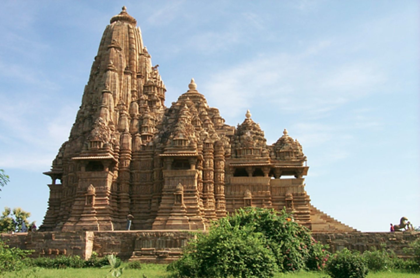 <p>It is the largest and most ornate Hindu temple in the medieval temple group found at Khajuraho in Madhya Pradesh, India. Conceived as a sculpture. Colossal monolith encrusted with sculptured forms.</p>