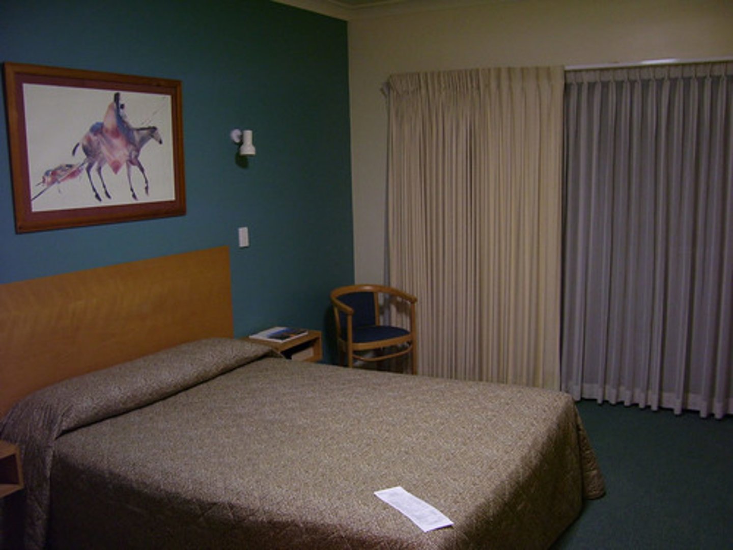 <p>single room</p>
