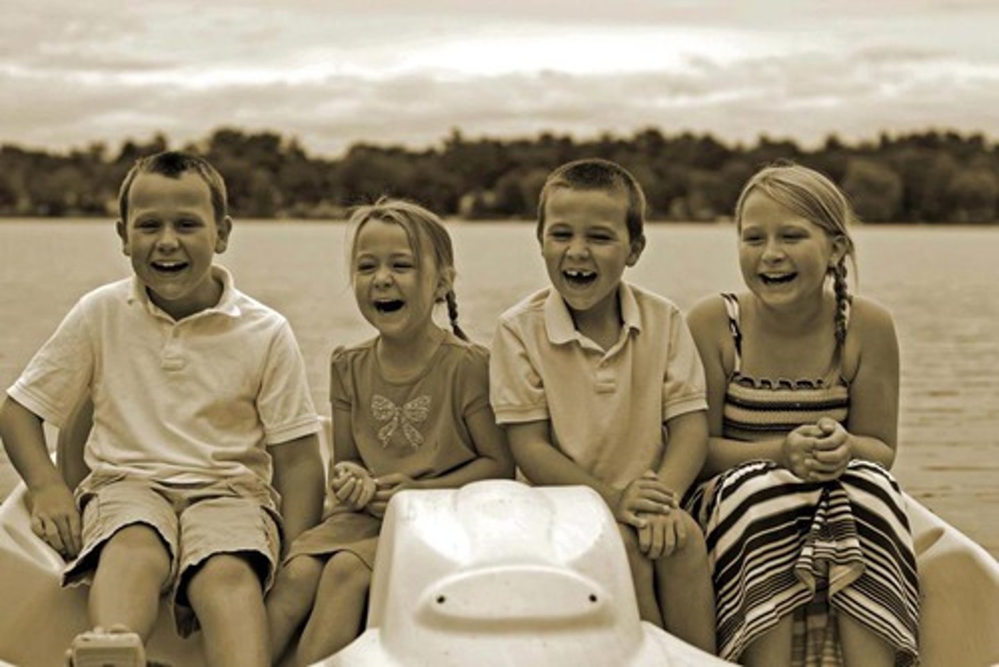 <p>(adj.) sincere, real, without pretense.</p><p>Synonyms: genuine, heartfelt.</p><p>Antonyms: insincere, simulated, phoney.</p>