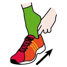 (v. to) put on shoes/socks