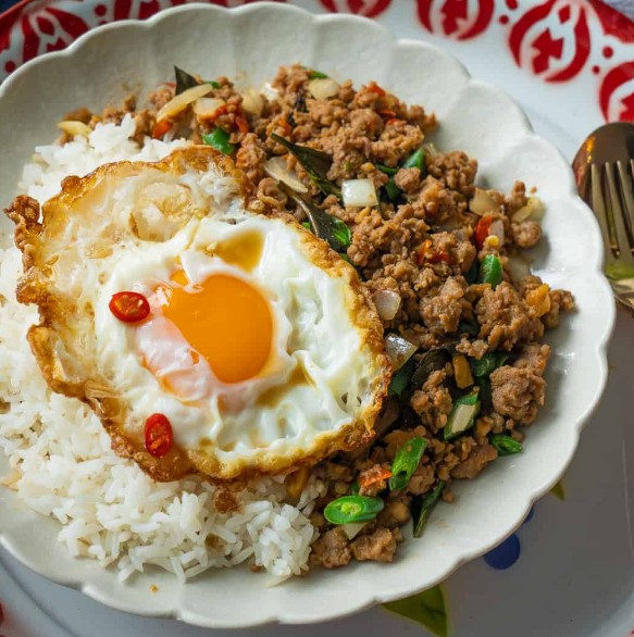 <p><span style="background-color: transparent;"><span> Stir-fried </span></span></p>