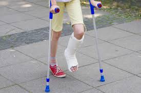 <p>To hurt (physically)</p>