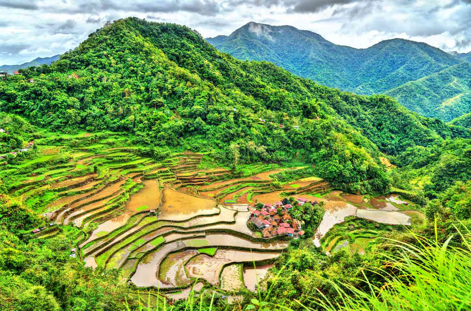 <ul><li><p>CAR (Ifugao)</p></li><li><p>built on hills and slopes of fields of rice. These are spread across four municipalities in the Ifugao Province</p></li></ul>