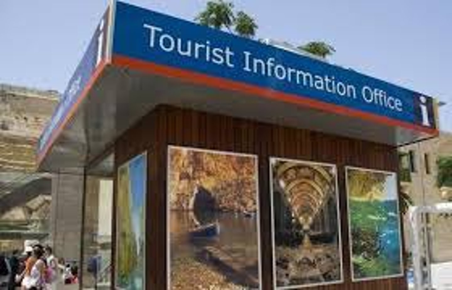 <p>Les touristes</p>