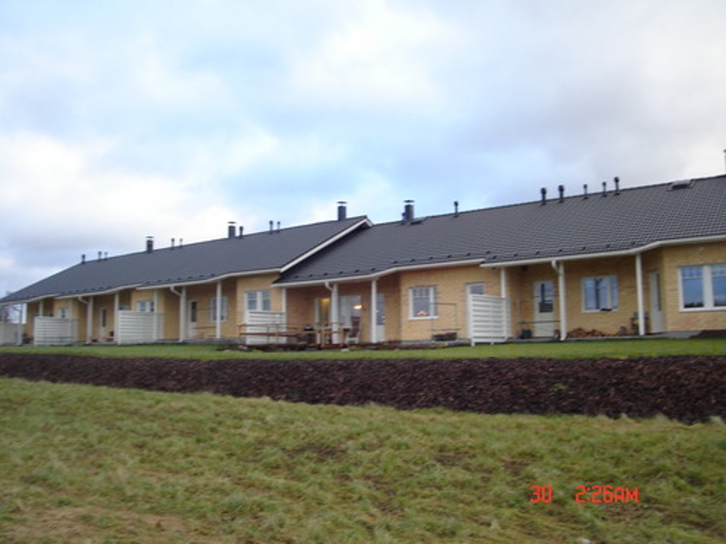 <p>ett radhus</p>