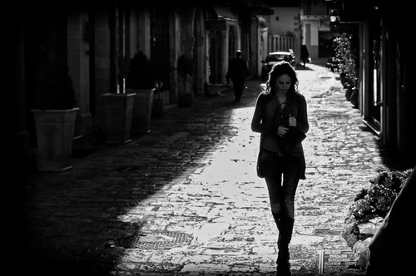 <p>ir a pie, caminar</p>