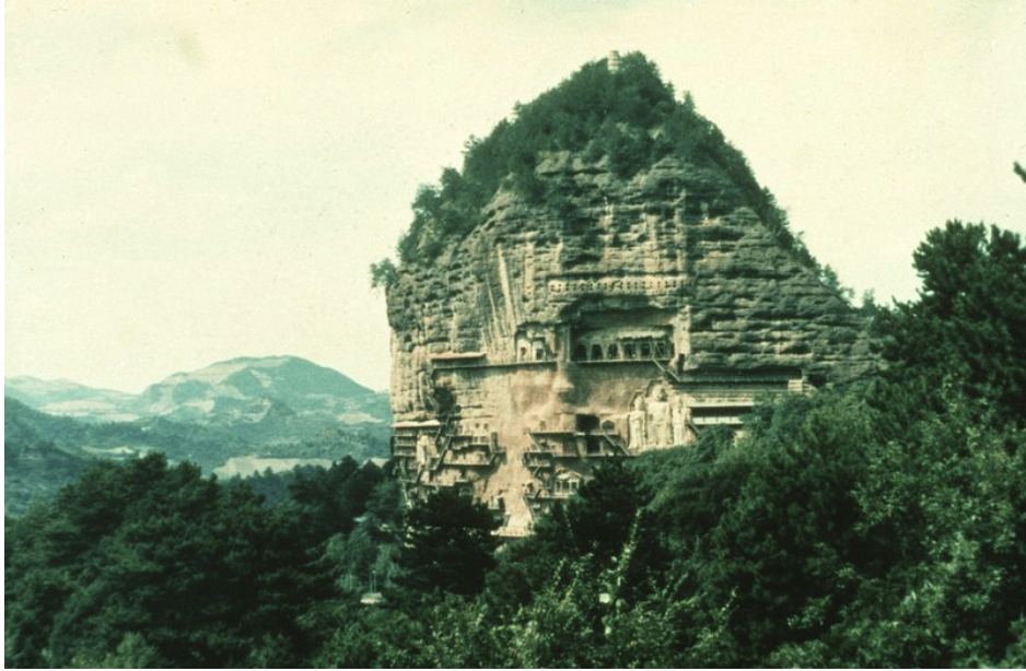 <p><span><span>Maijishan Caves; general view, Grotto</span></span></p>