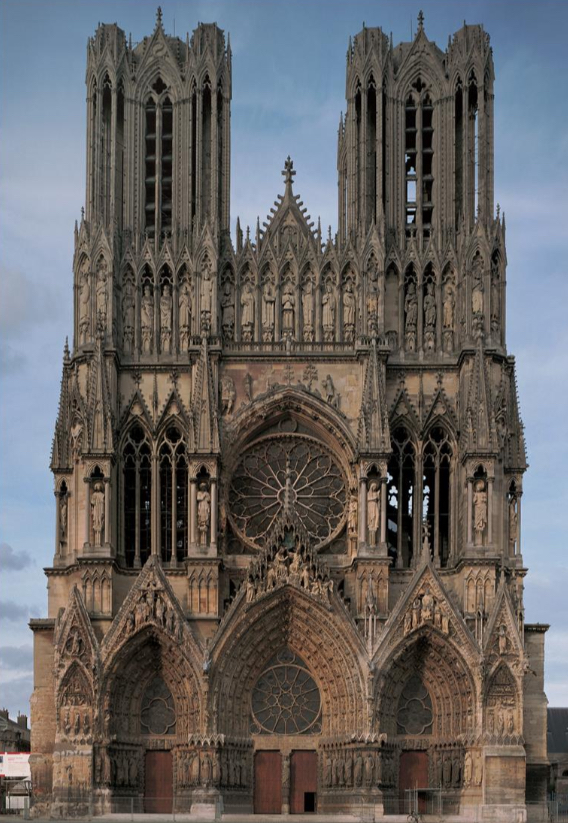 <p><strong>Reims Cathedral</strong></p>