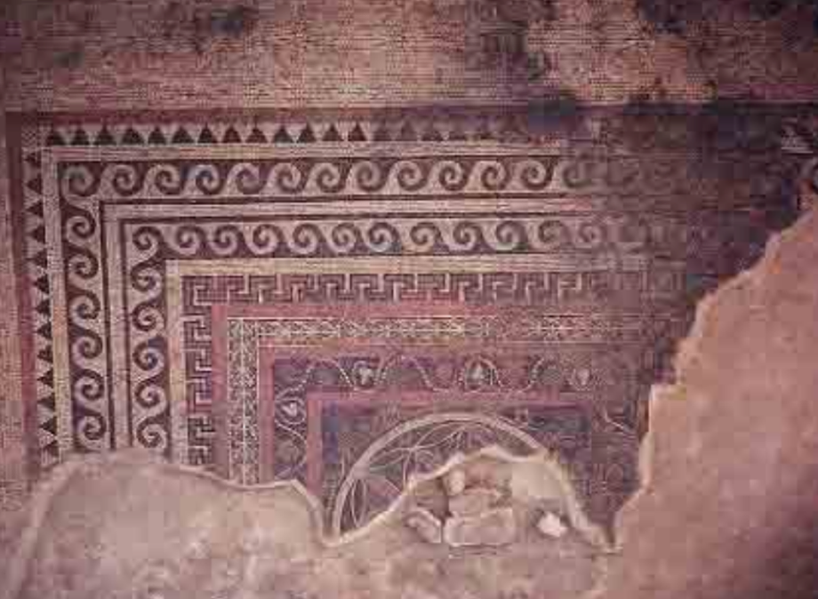 walled were covered in plaster and painted; floors inlaid with mosaics of Greek and Roman design