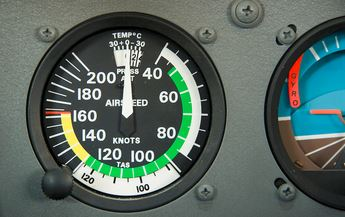 <p>Label speeds.</p>