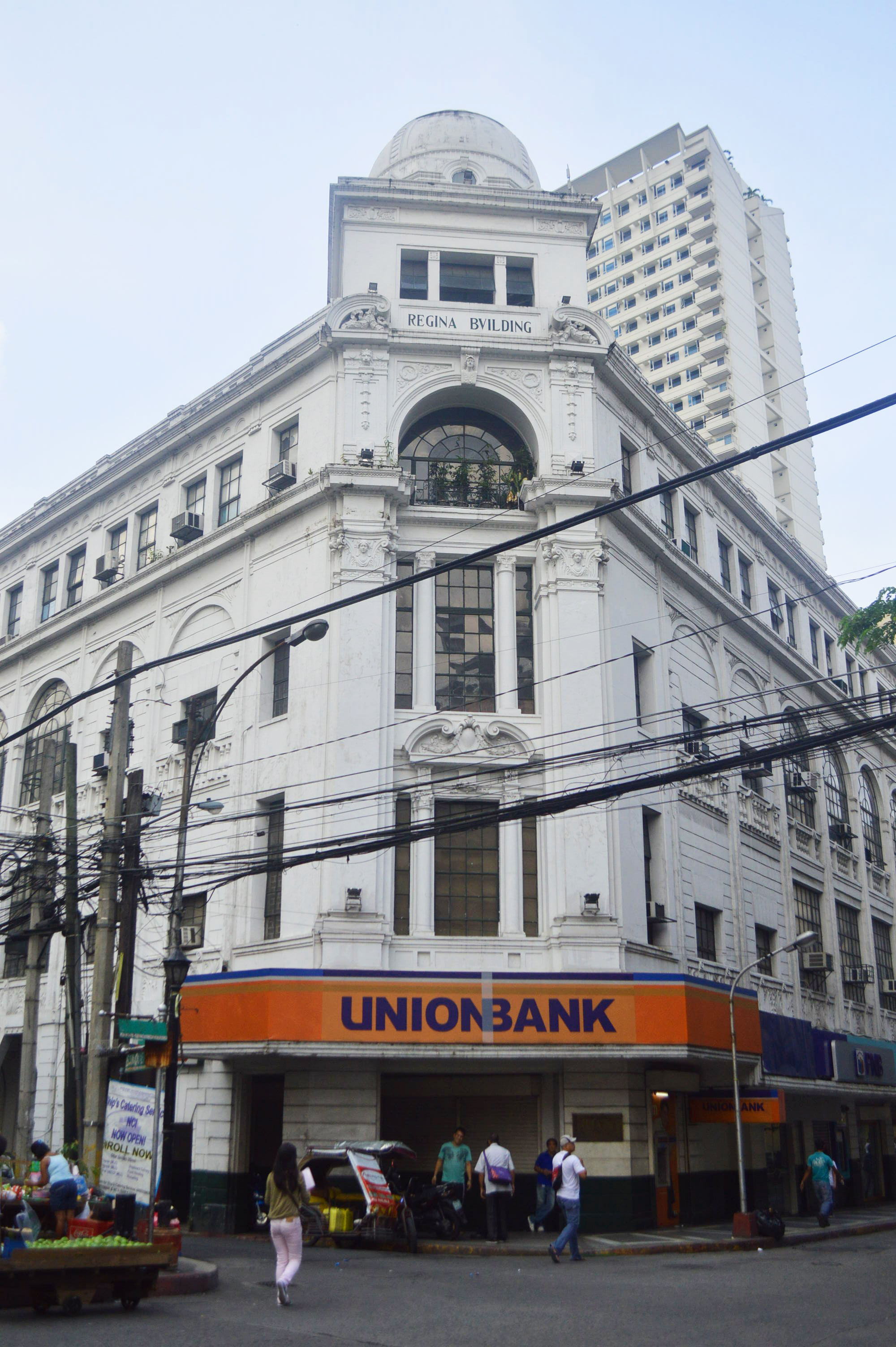 <p><span>Regina Building</span></p>