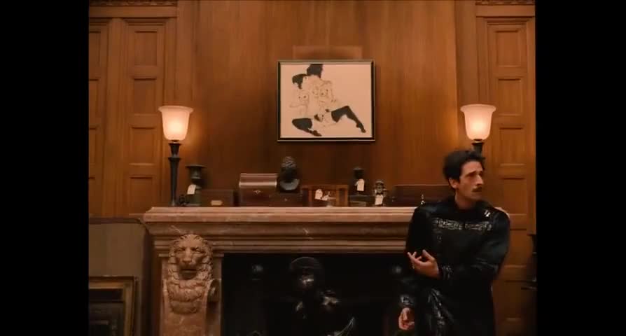 * compositions are usually balanced, symmetrical
  * balanced achieved through right/left symmetry
  * sometimes, balanced framing depicts disturbing stuff (fingers cuts off)
* unbalanced framing to indicate character feeling
  * sometimes, unbalanced framing is just variation