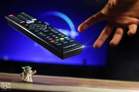 <p>Pass me the remote control (v.phr)</p>