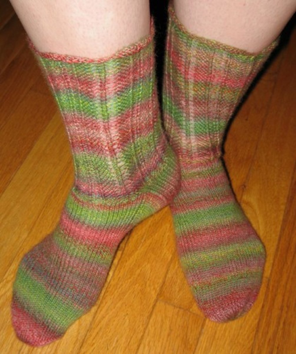 <p>knitted socks</p>