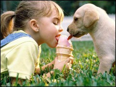 Est-ce que tu peux ___________ ta glace avec moi?