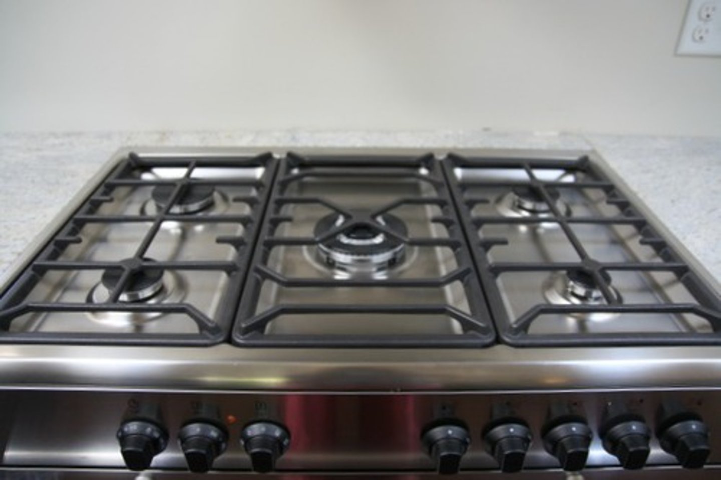 <p>stove top</p>