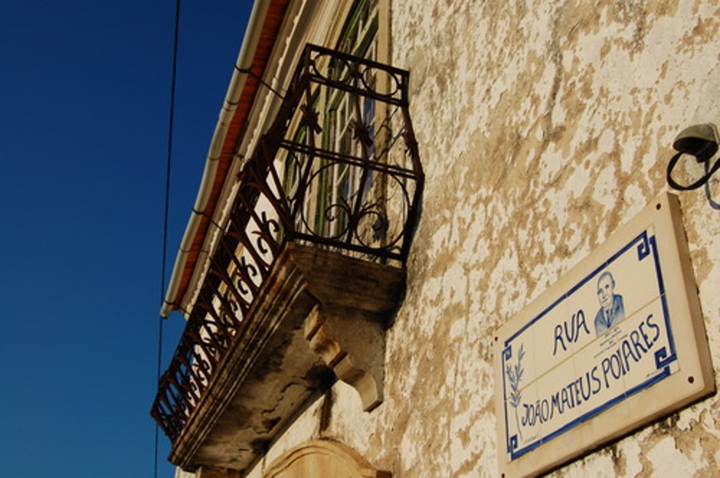 <p>balcony</p>