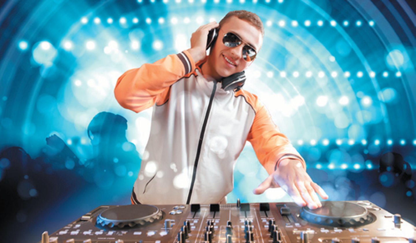 <p>disc jockey (DJ)</p>