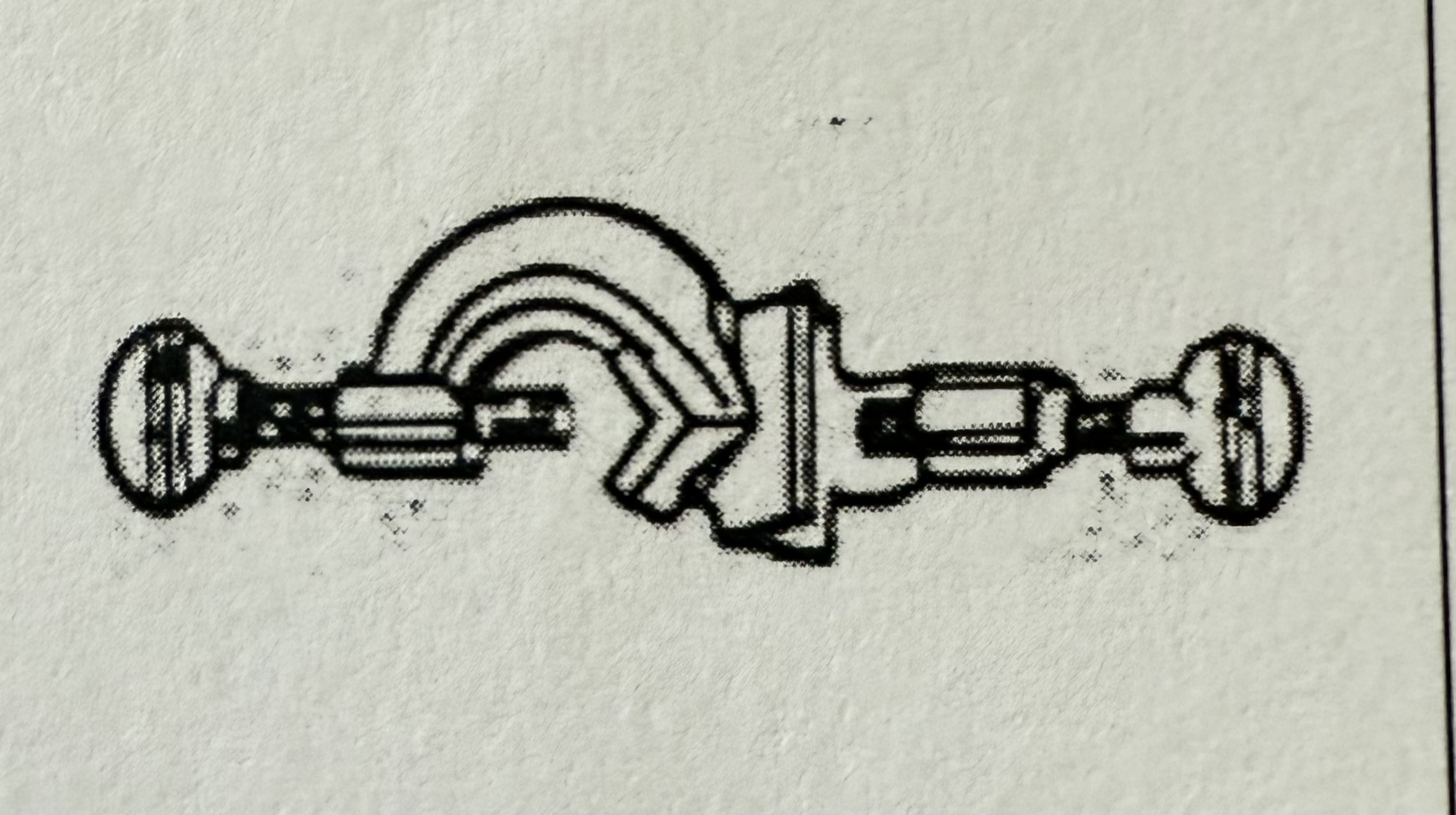 <p>Connector that joins a clamp to a support rod or ring stand, allowing precise positioning of lab apparatus.</p>