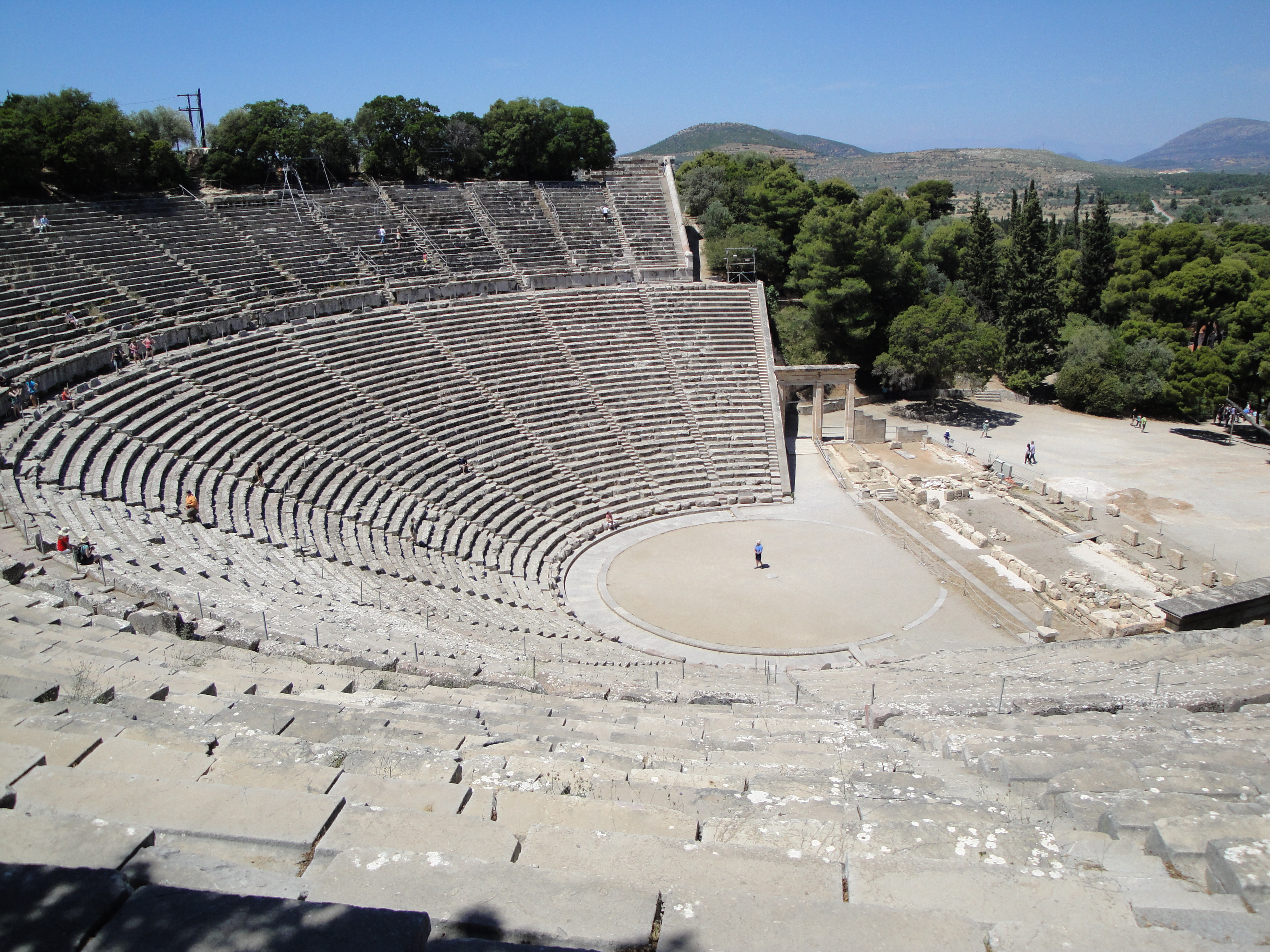 <p>what was so incredible about this theatre?</p>