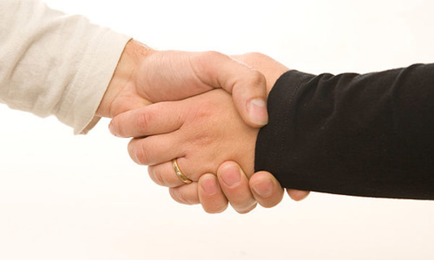 <p>to congratulate</p>