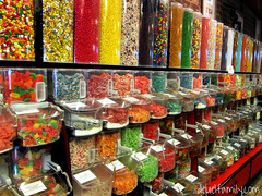 <p>candy store</p>