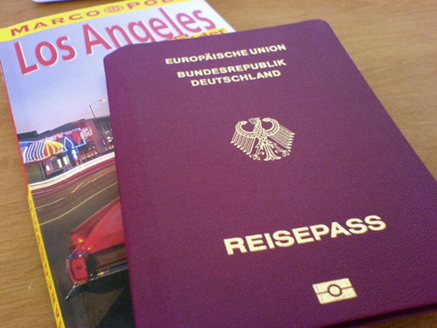 <p>passport</p>
