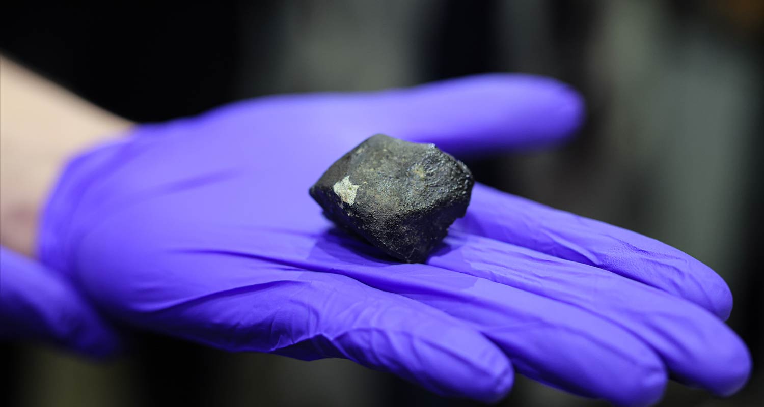 <p>Remains of a meteor that crash into the ground before burning up completely.</p>