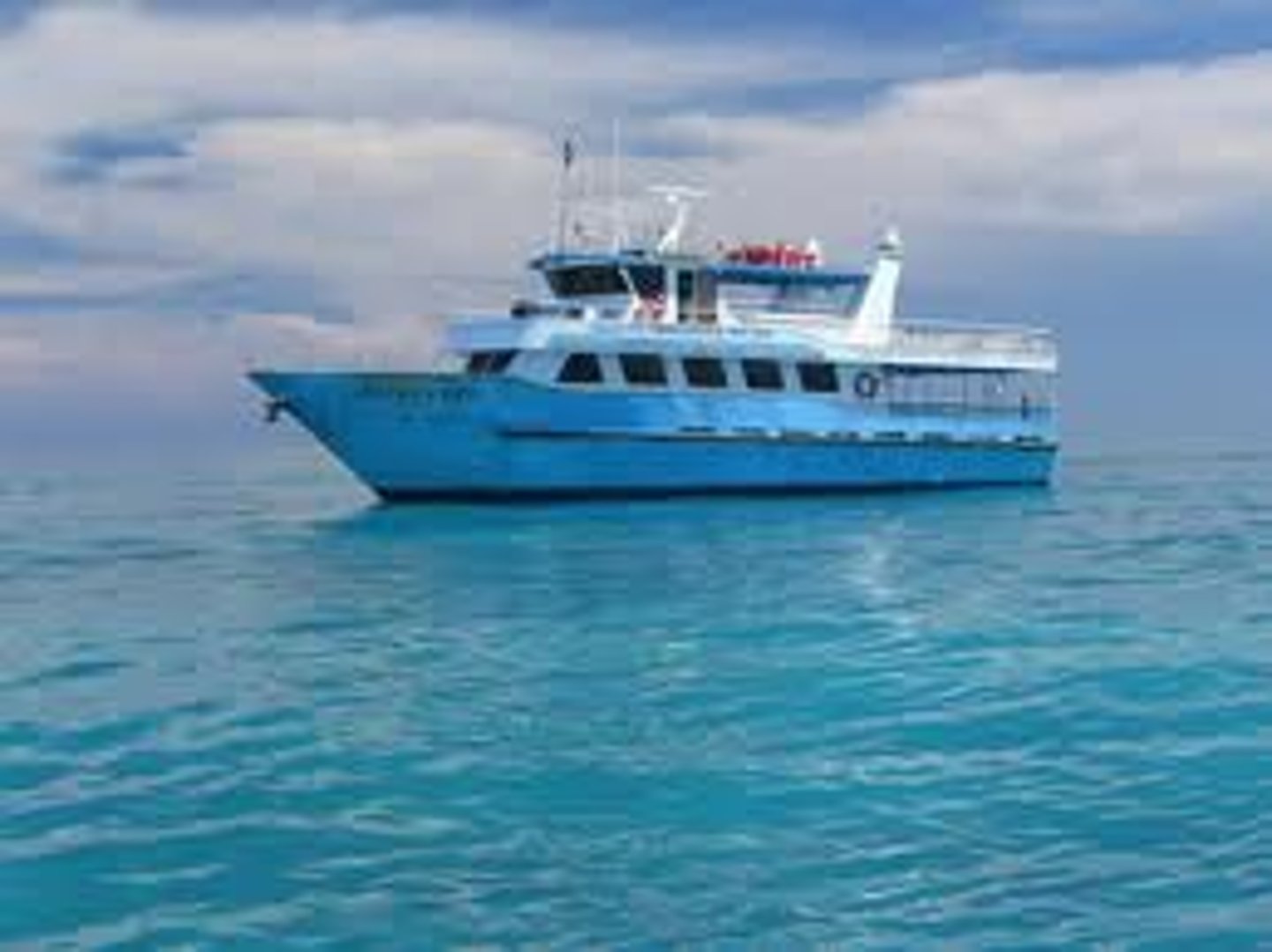 <p>boat</p>