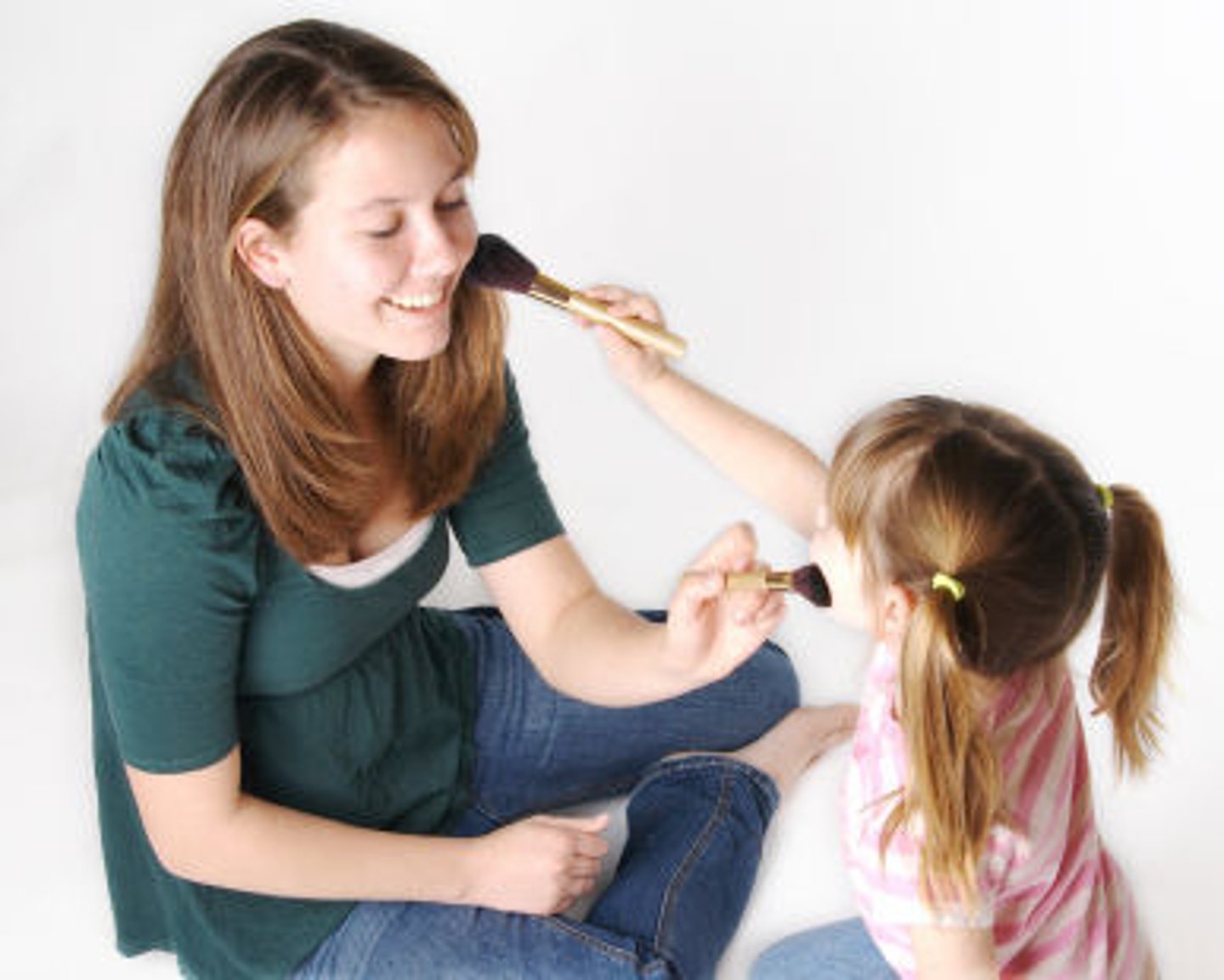<p>babysitter</p>