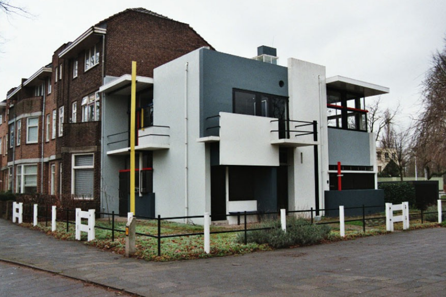 <p>‘Naam Kunstwerk’ (jaar) - kunstenaar</p>