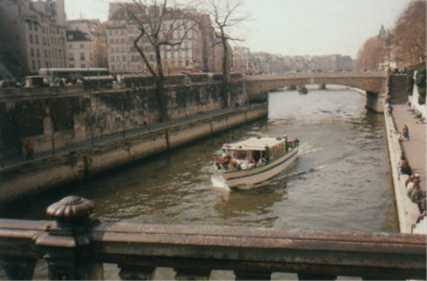 <p>river</p>