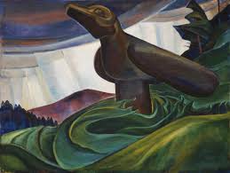 <p>Made by a British Columbian artist who was inspired by the Haida people of Alaska when she saw the totem poles they created. The raven is in the style of a totem pole and stands above the green earth with light shining through during a cloudy day. </p>