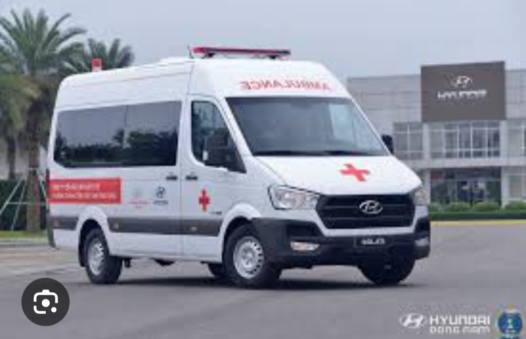<p>ambulance</p><p>(aem-bìu-làn-s)</p>