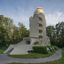 <p><span>Einstein Tower</span></p>