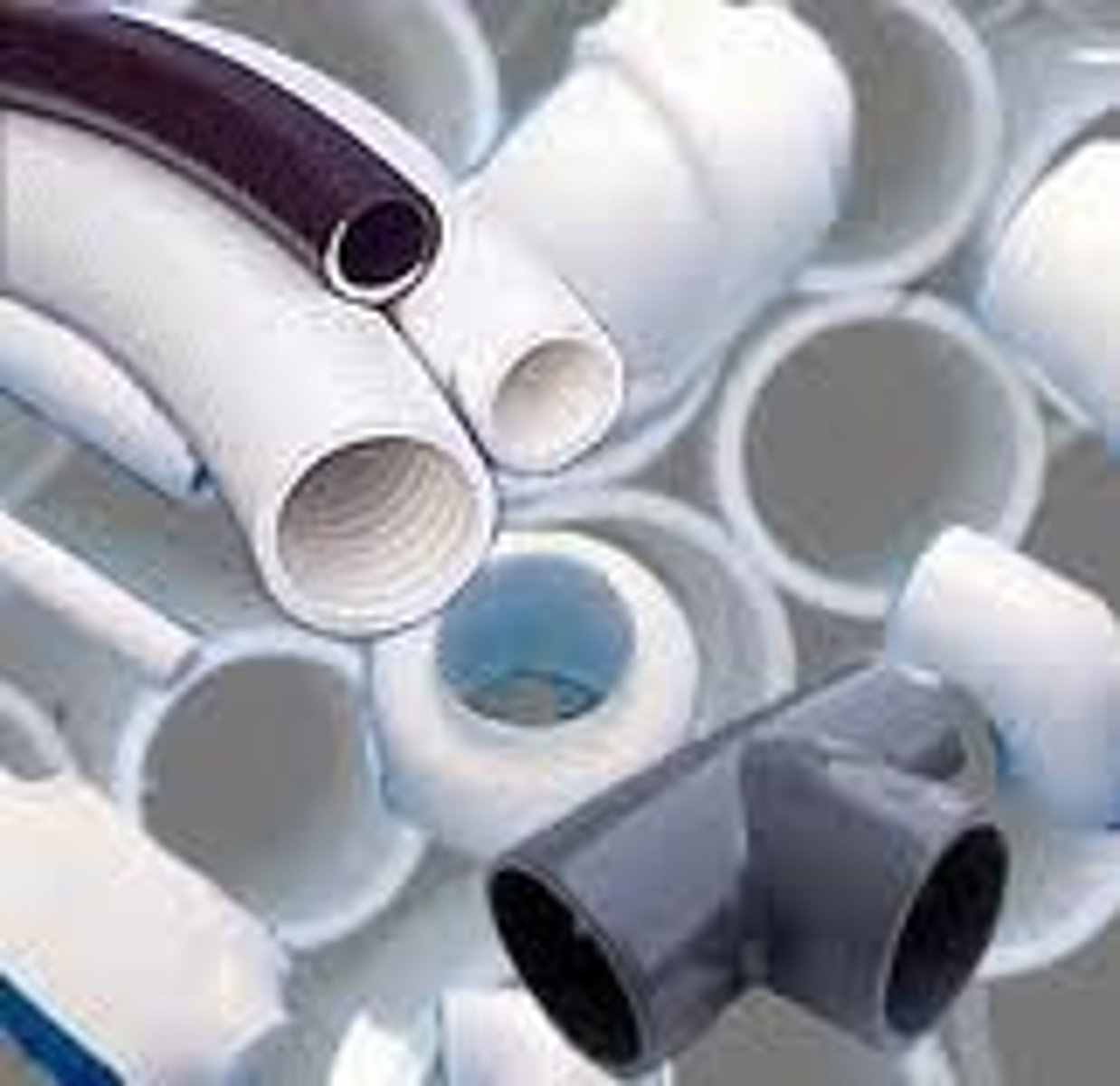 <ul><li><p>thermoplastic </p></li><li><p>chemical resistance</p></li></ul><ul><li><p> water pipes, coating on electrical wires.</p></li></ul><p></p>