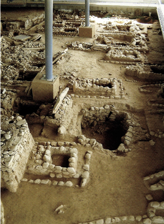 <p><span style="background-color: transparent; font-family: "EB Garamond", serif;"><span>Represents signs of community organization due center of cemetery and grave goods being deposited which represents community identity, prestige of the past and social Excess. (there's fryer pans, early human figure shape)</span></span></p>