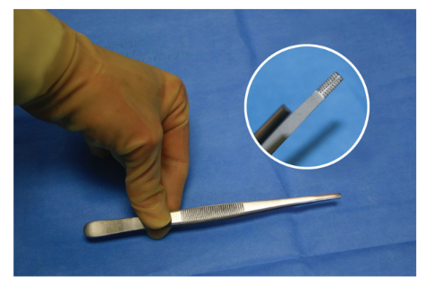 <p>Nickname: Brown’s</p><p>Use: Grasps and approximates delicate, medium tissue</p><p>Features: Serrated handle, tapered tip with 2 rows 9×9 mini teeth</p>