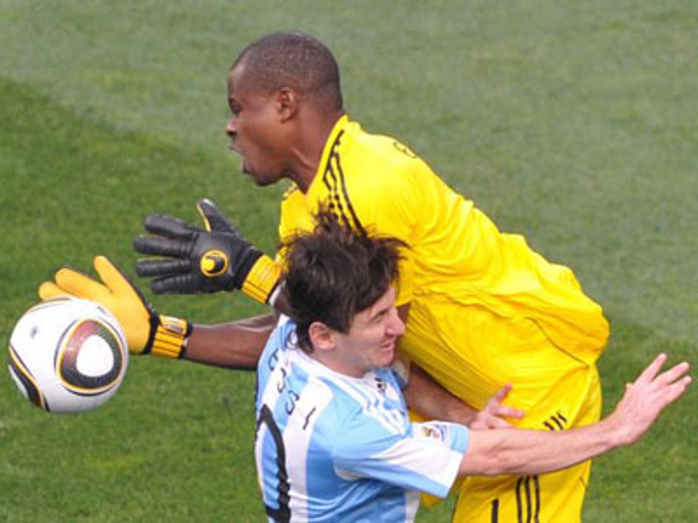 <p><span>/kəˈlaɪd/  </span>va chạm</p>