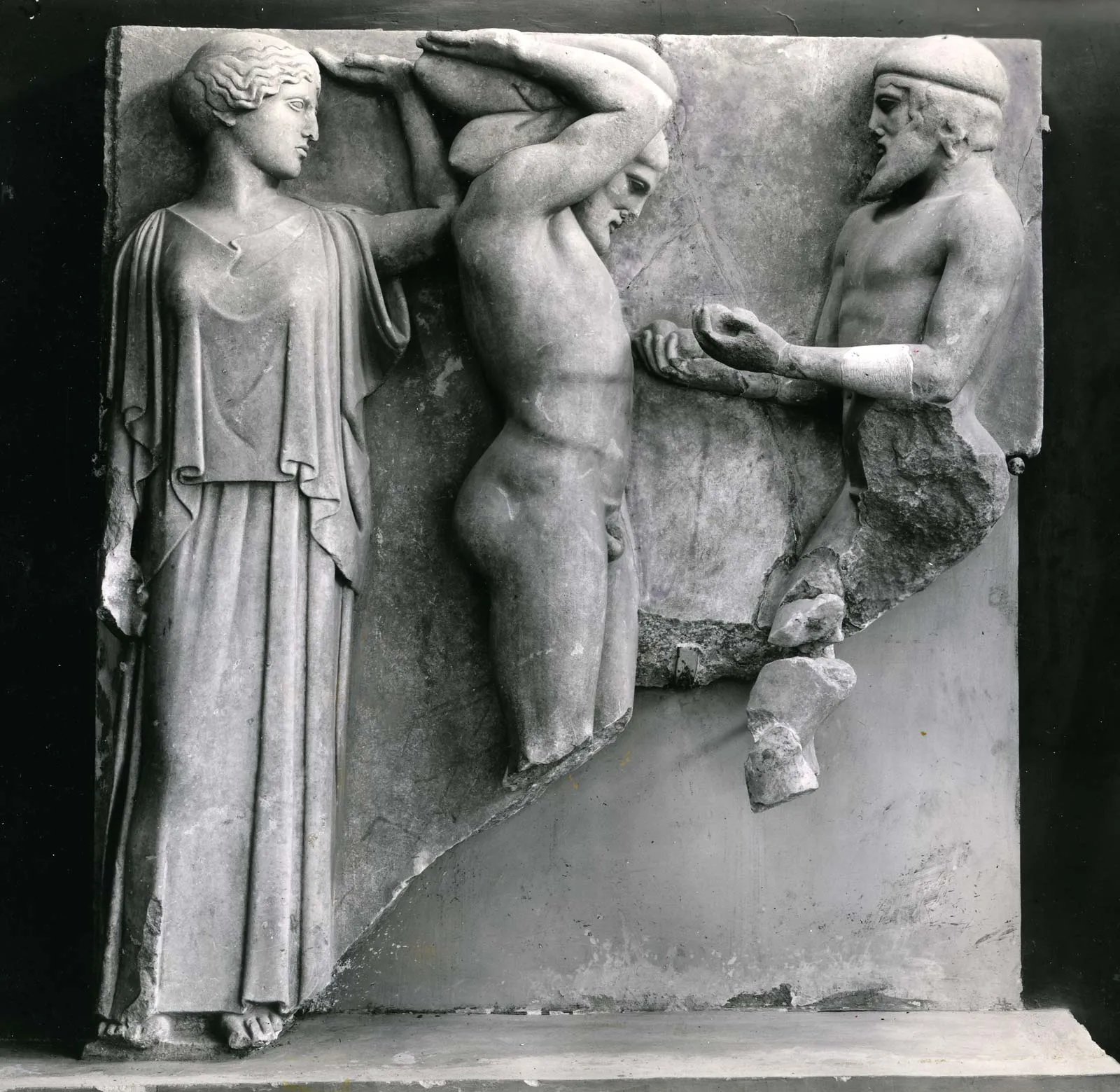 <p>Name of Temple &amp; Metope</p>