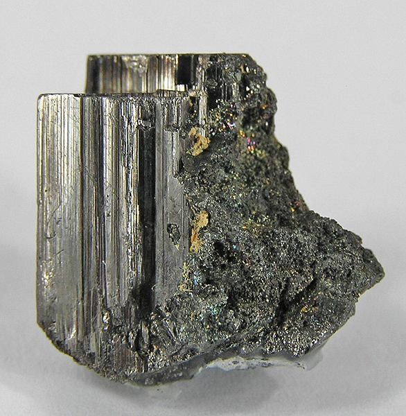 <ul><li><p>Chemical formula: Cu<sub>3</sub>AsS<sub>4</sub></p></li><li><p>Hardness:</p></li><li><p>Specific Gravity:</p></li><li><p>Cleavage:</p></li><li><p>Fracture:</p></li><li><p>Luster:</p></li><li><p>Streak:</p></li><li><p>Color:</p></li><li><p>Other:</p></li></ul><p></p>