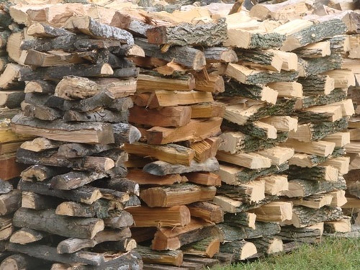 <p>firewood</p>